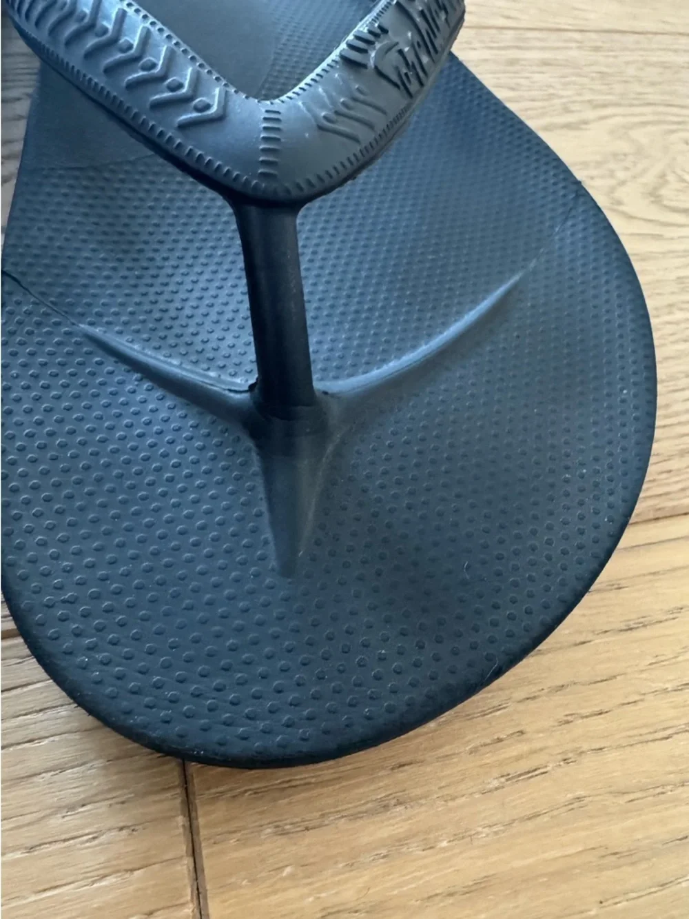 Archie’s Black Arch Support Flip Flops Size 12